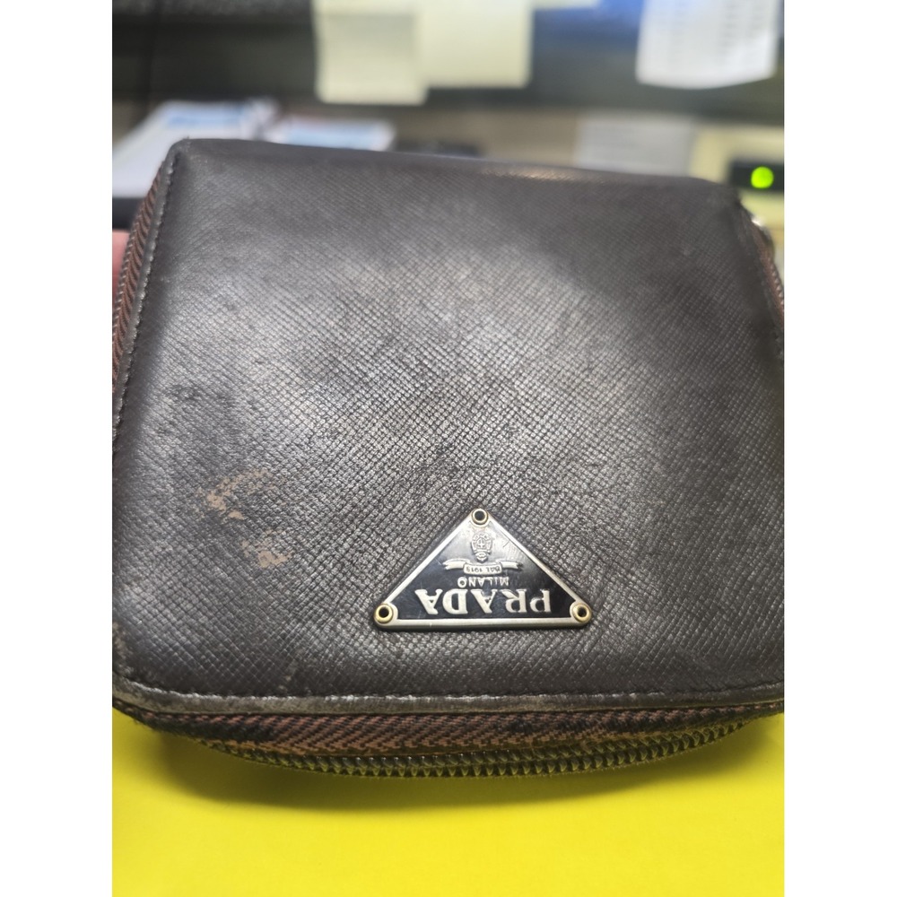 Prada Saffiano Leather Bifold Zip Coin Wallet Brown Triangle Logo Made Italy - Picture 8 of 16
